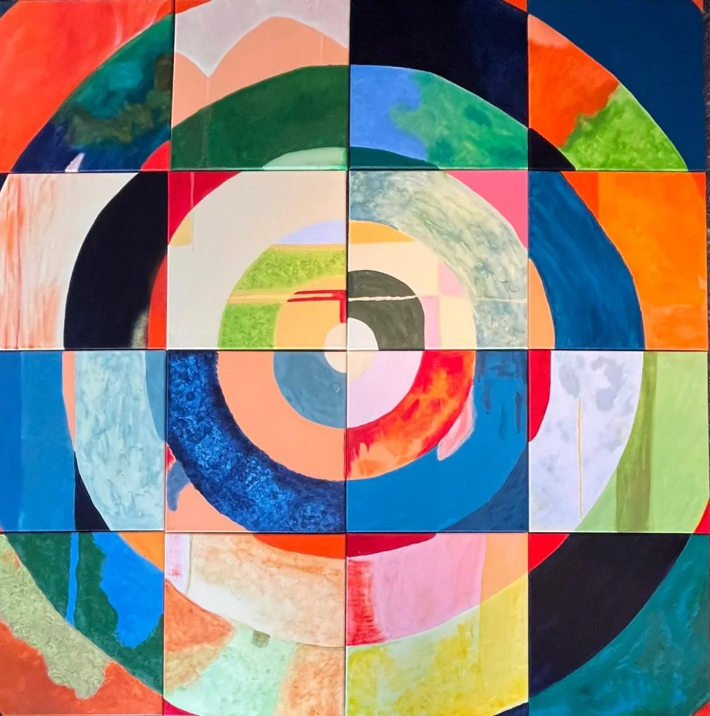 Gemeinschaftlich entstandene farbige Bildkomposition aus dem Kunst-und-Yoga-Workshop